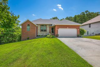 1528 North Marshall Street, Marshfield, MO 65706
