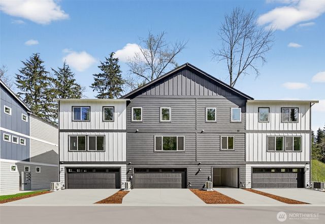 34112 Pinnacle Peak Avenue SE, Black Diamond, WA 98010