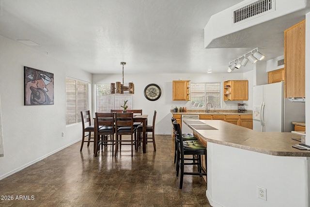 1776 E 38TH Avenue, Apache Junction, AZ 85119