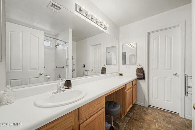1776 E 38TH Avenue, Apache Junction, AZ 85119