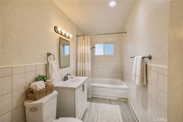 1810 W Sallie 7, Anaheim, CA 92804