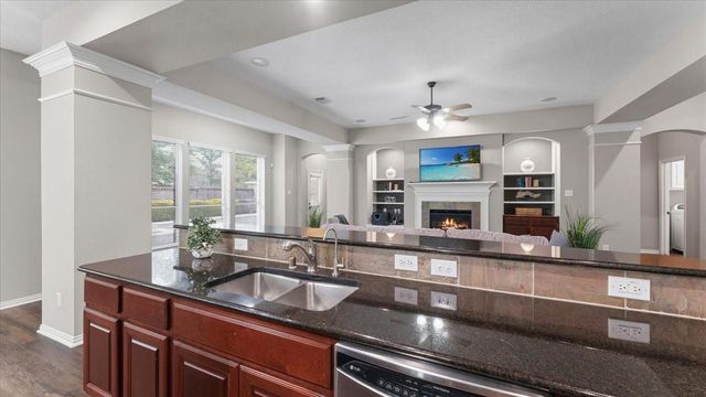 14207 Caprock Cove Lane, Humble, TX 77396