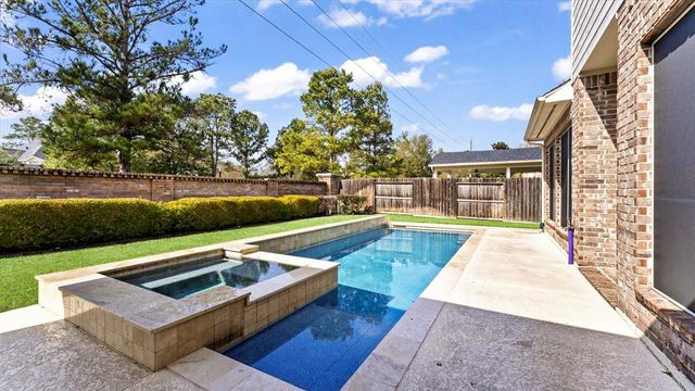 14207 Caprock Cove Lane, Humble, TX 77396