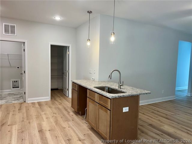 213 E 7th Avenue, Raeford, NC 28376