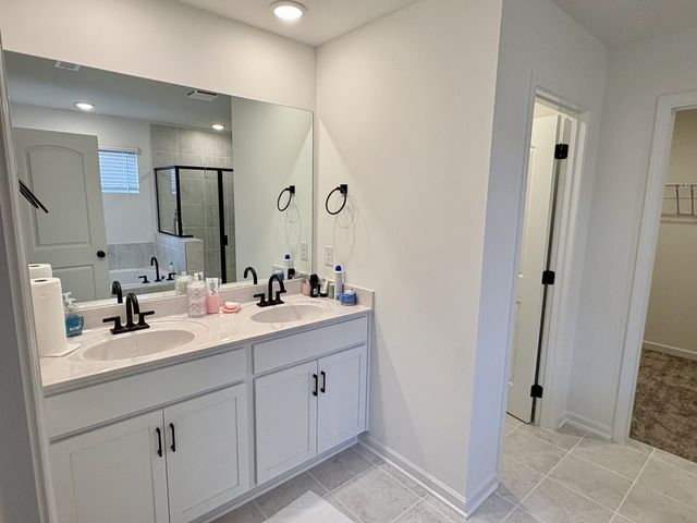 5007 Lawler Ln, Old Hickory, TN 37138