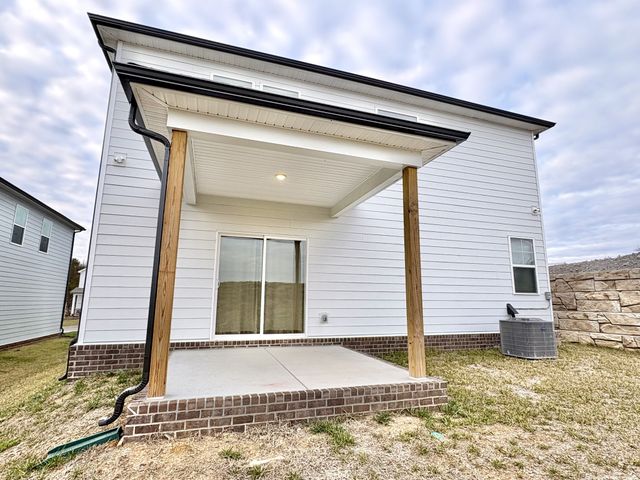 5007 Lawler Ln, Old Hickory, TN 37138