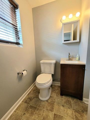 391 Hyde Park Ave 206, Boston, MA 02131