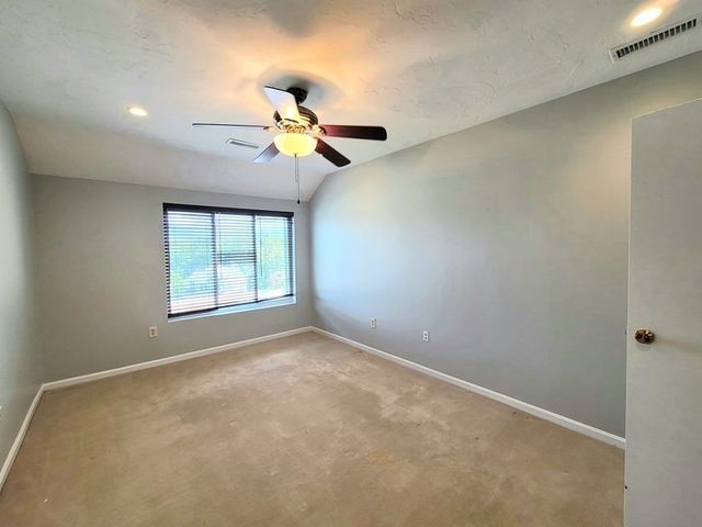391 Hyde Park Ave 206, Boston, MA 02131