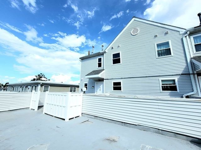 391 Hyde Park Ave 206, Boston, MA 02131