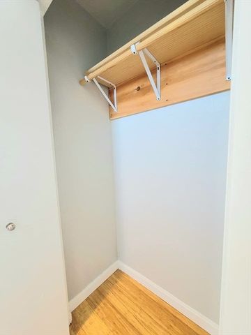 391 Hyde Park Ave 206, Boston, MA 02131