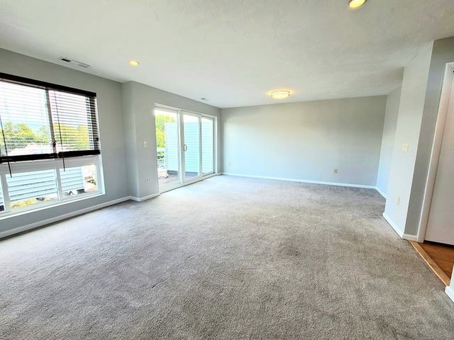 391 Hyde Park Ave 206, Boston, MA 02131