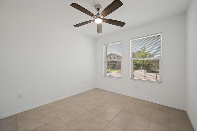 14045 Ilderton Street, Pilot Point, TX 76258