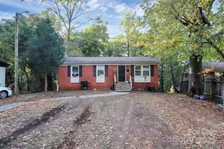 900 Davenport Street, Charlotte, NC 28208