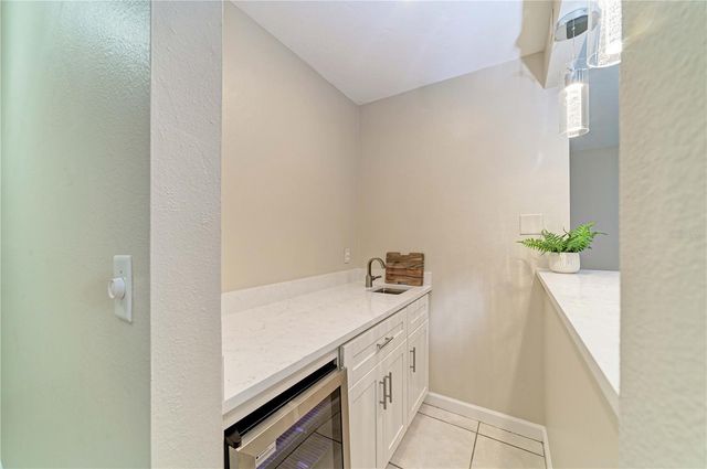 4502 33RD AVENUE W, Bradenton, FL 34209