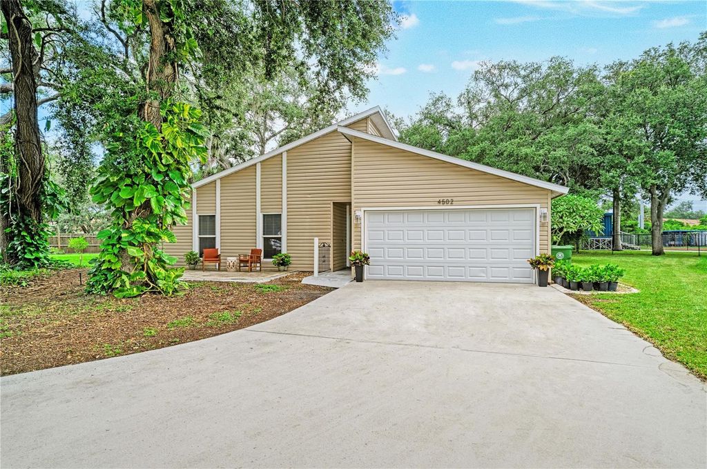 4502 33RD AVENUE W, Bradenton, FL 34209