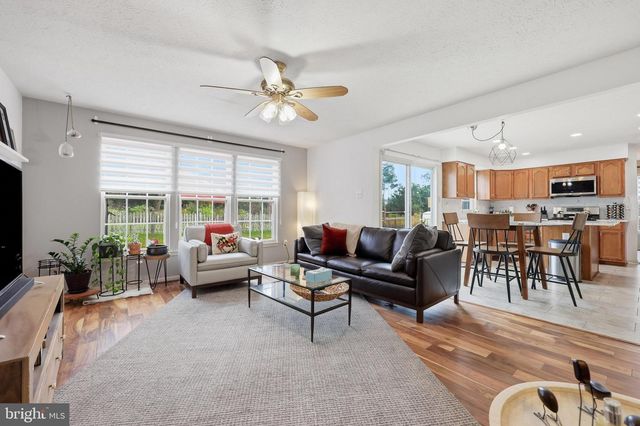 9059 ALLINGTON MANOR CIR W, Frederick, MD 21703