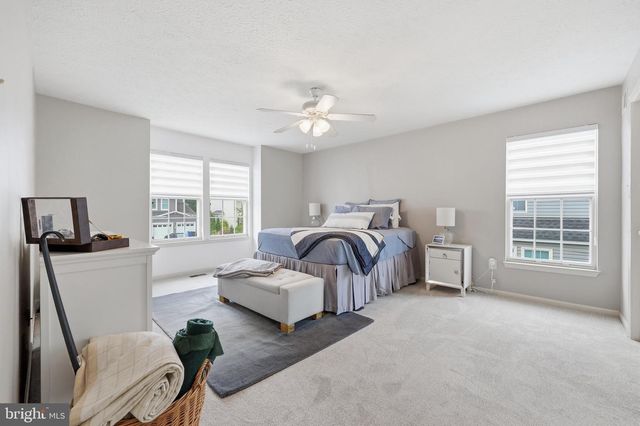 9059 ALLINGTON MANOR CIR W, Frederick, MD 21703