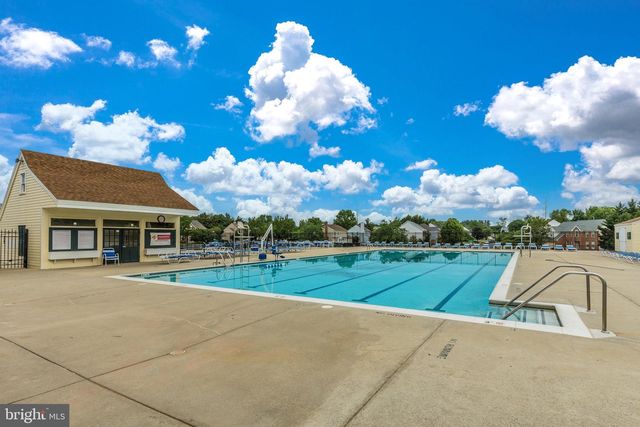 9059 ALLINGTON MANOR CIR W, Frederick, MD 21703