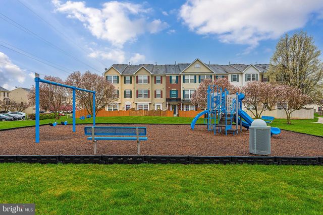 9059 ALLINGTON MANOR CIR W, Frederick, MD 21703