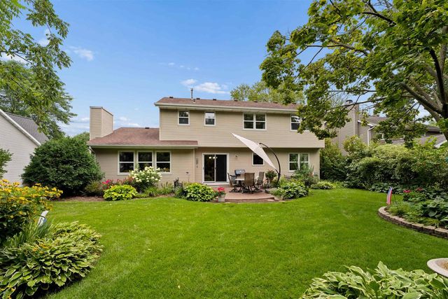 33 PHEASANT COURT, Appleton, WI 54915