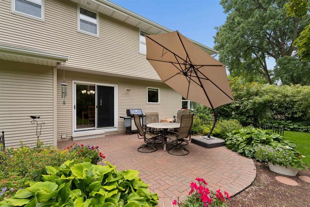 33 PHEASANT COURT, Appleton, WI 54915