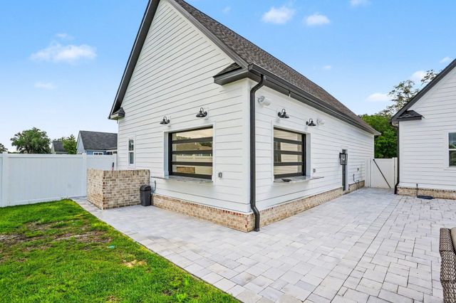 3072 Wildhorse Circle, Conway, SC 29526