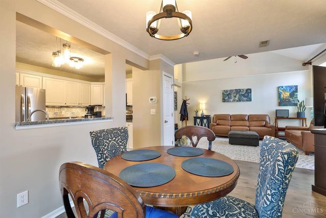 6725 Ridgefield Court, Mason, OH 45040