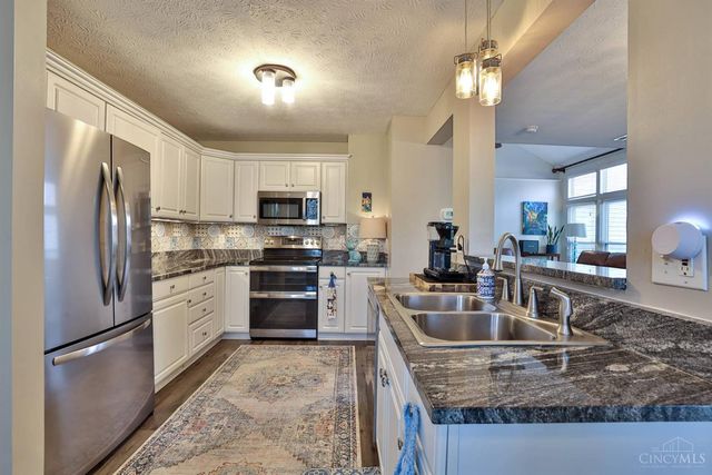 6725 Ridgefield Court, Mason, OH 45040