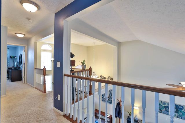 6725 Ridgefield Court, Mason, OH 45040