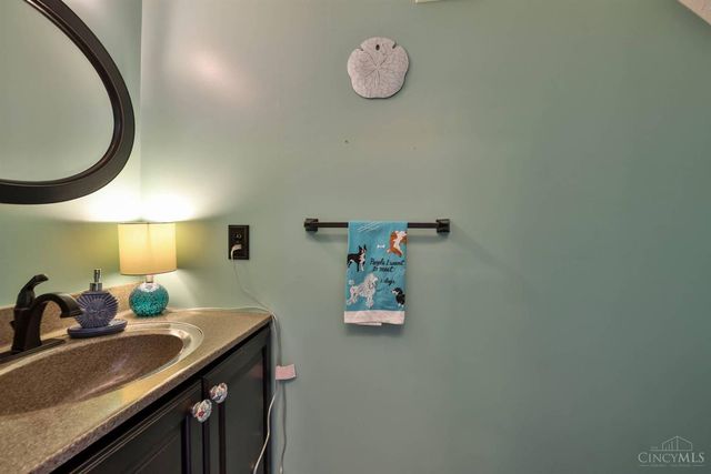 6725 Ridgefield Court, Mason, OH 45040