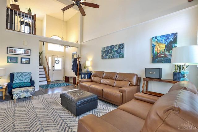 6725 Ridgefield Court, Mason, OH 45040