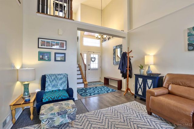 6725 Ridgefield Court, Mason, OH 45040