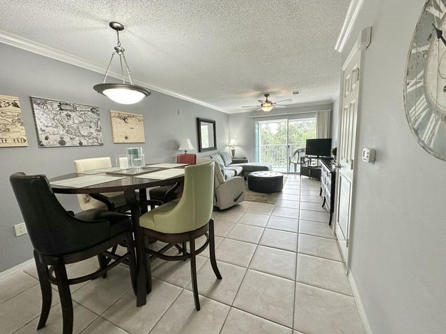 4274 Calinda Lane 243, Niceville, FL 32578