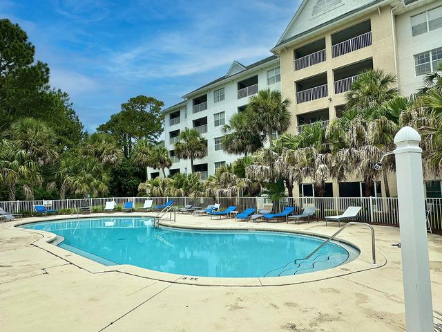 4274 Calinda Lane 243, Niceville, FL 32578