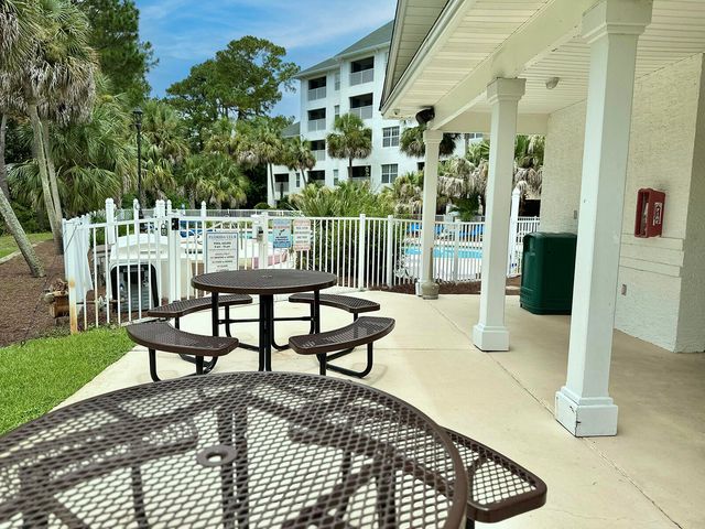 4274 Calinda Lane 243, Niceville, FL 32578