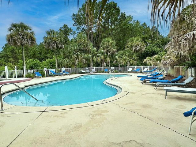 4274 Calinda Lane 243, Niceville, FL 32578