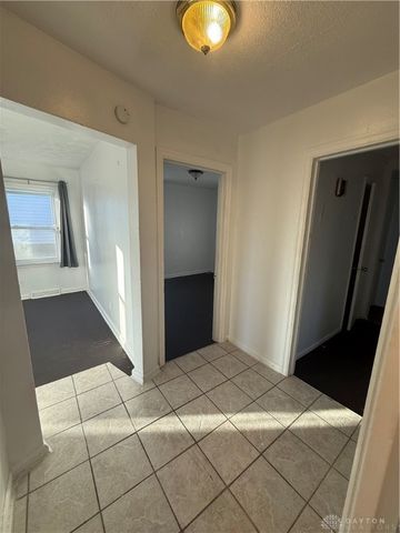 615 Circle Road, Dayton, OH 45417