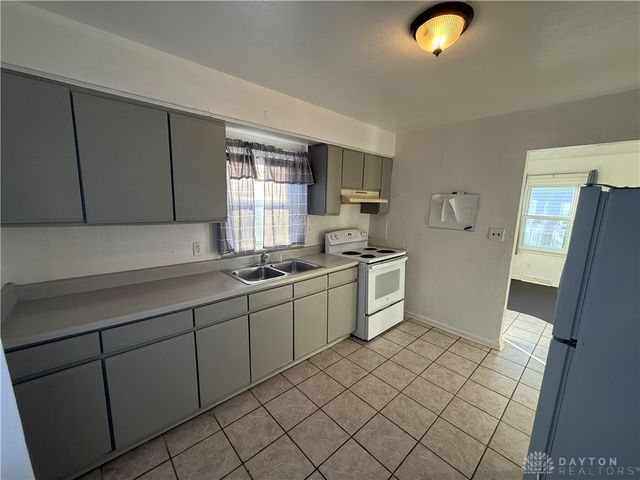 615 Circle Road, Dayton, OH 45417