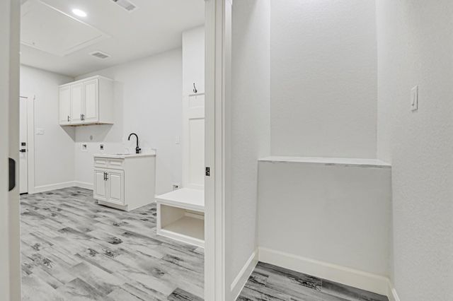 104 Inscription Lane, Huntsville, TX 77340