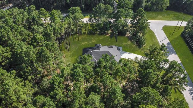 104 Inscription Lane, Huntsville, TX 77340