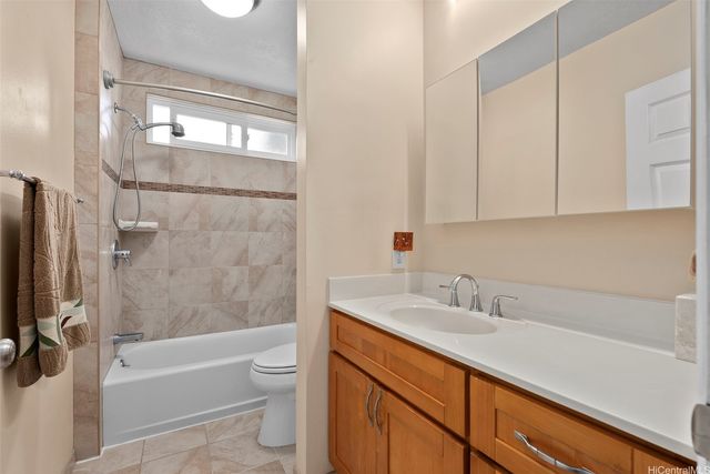 1312 Aupapaohe Street, Kailua, HI 96734