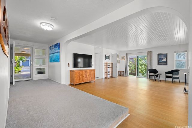 1312 Aupapaohe Street, Kailua, HI 96734