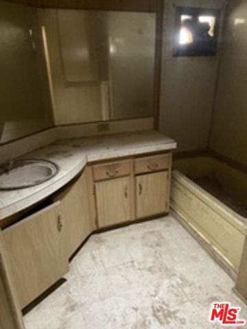 48003 Kiloran Street, Newberry Springs, CA 92365