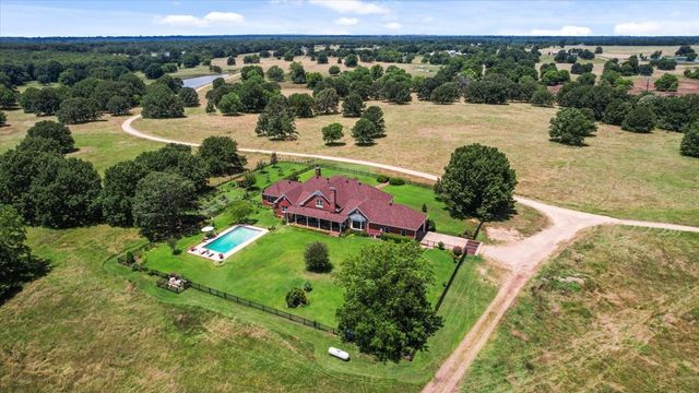 502 County Road 42520, Paris, TX 75462