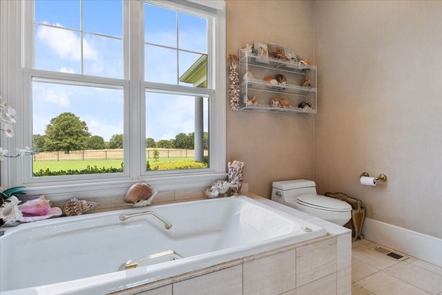 502 County Road 42520, Paris, TX 75462
