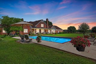 502 County Road 42520, Paris, TX 75462