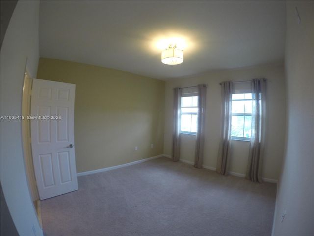 8760 NW 97th Ave 201, Doral, FL 33178