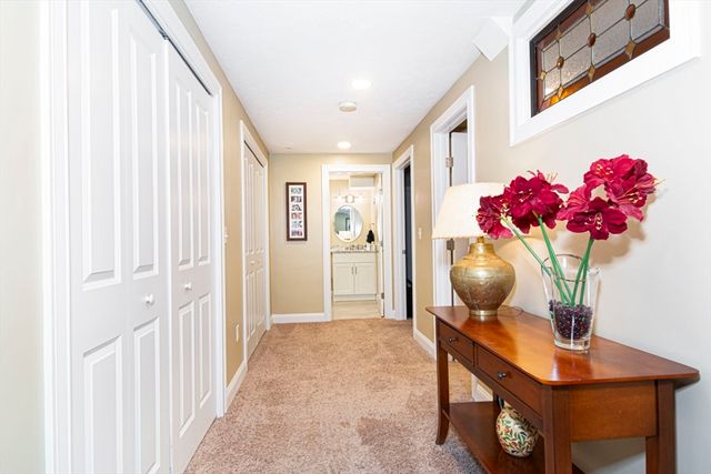 5 Abby Ln 5, Shrewsbury, MA 01545