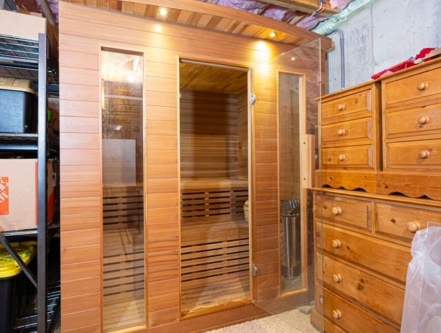 5 Abby Ln 5, Shrewsbury, MA 01545