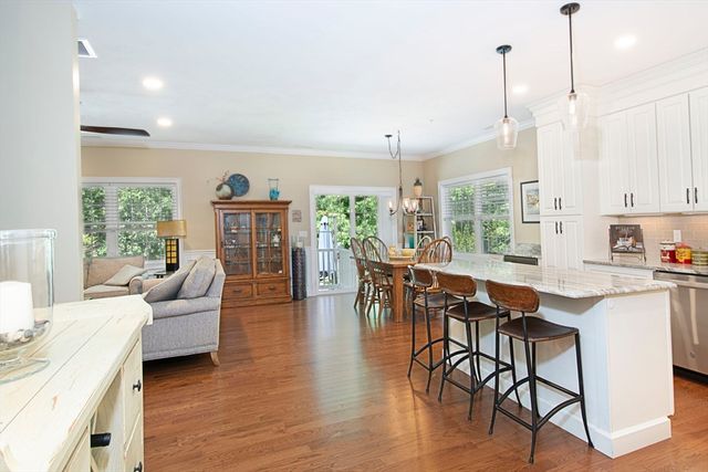 5 Abby Ln 5, Shrewsbury, MA 01545